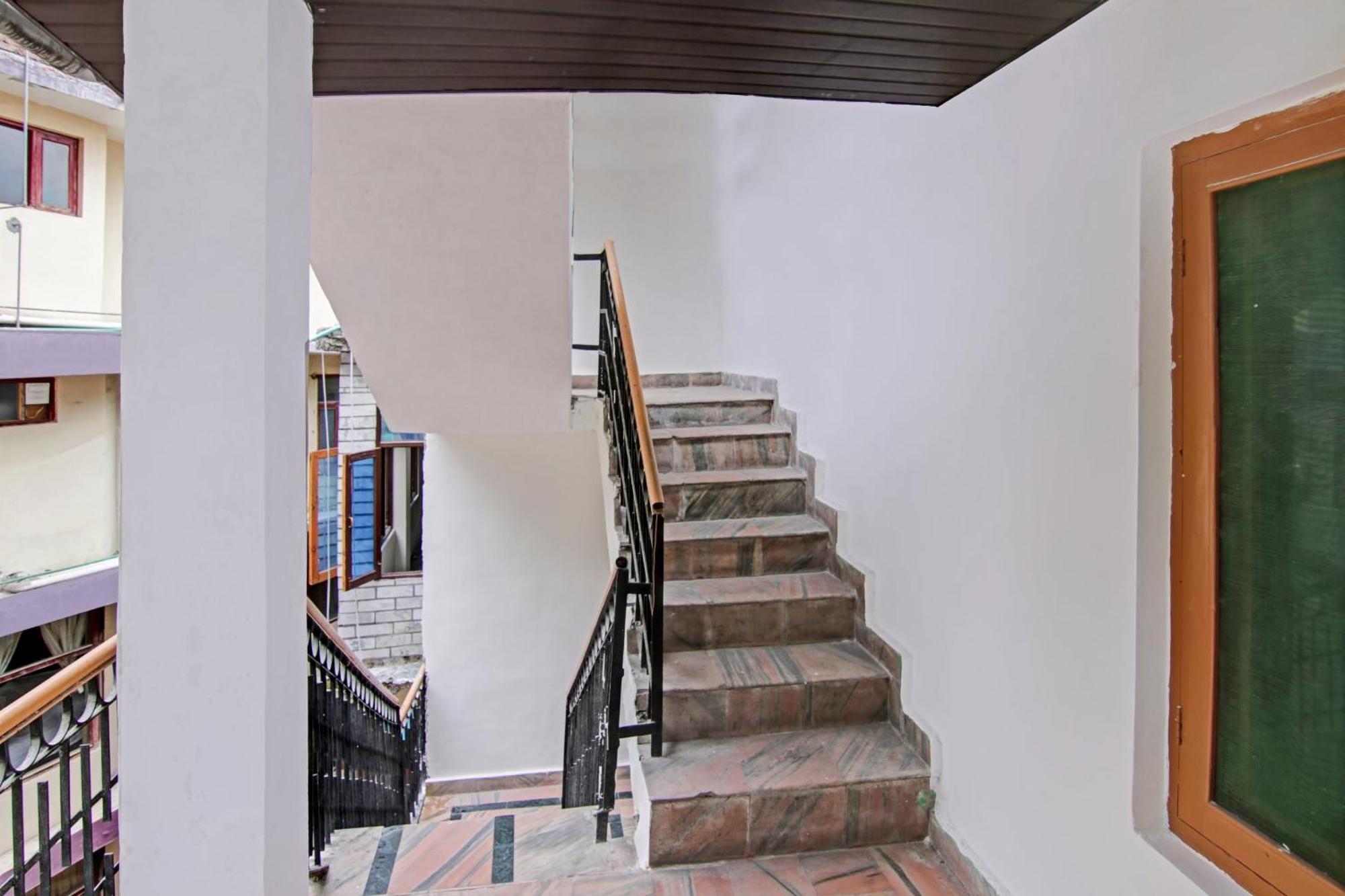 Hotel O Alfa Manali  Luaran gambar